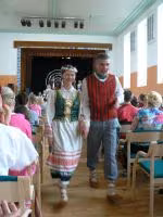 F2011_004.jpg